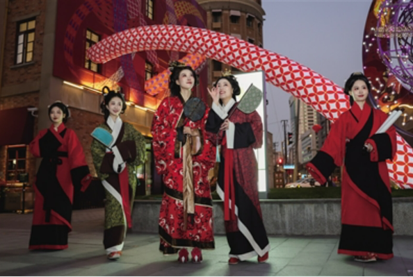 各地?fù)屪ラ_門紅 旅游經(jīng)濟(jì)有望保持高位