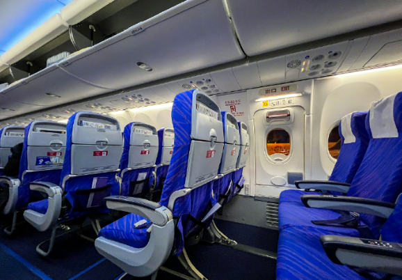 中消協(xié)就民航“加價(jià)選座”問題發(fā)聲：不應(yīng)成為“行業(yè)慣例”