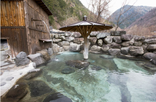 遼寧：小泉水大生意 熱資源成就“暖”經(jīng)濟(jì)