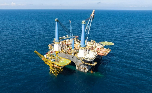 我國海上首個整裝低滲邊際氣田投產(chǎn)