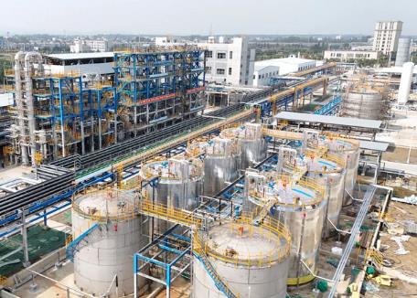 國內(nèi)首套大規(guī)模工業(yè)化二氧化碳聚碳酸酯多元醇項(xiàng)目投料試車