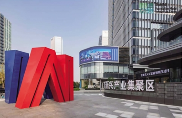 大模型“獨(dú)角獸”亟須差異化應(yīng)對(duì)價(jià)格沖擊