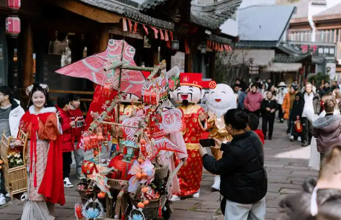 旅游過年釋放消費(fèi)新動(dòng)能