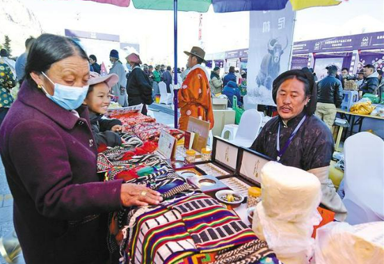 西藏出臺(tái)促進(jìn)首發(fā)經(jīng)濟(jì)高質(zhì)量發(fā)展措施 最高一次性獎(jiǎng)勵(lì)150萬(wàn)元