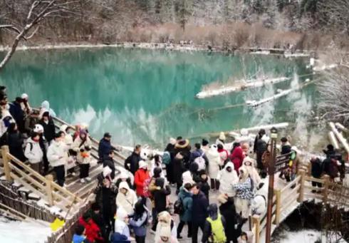 春節(jié)假期四川接待游客超6372萬人次，旅游消費總額達347.77億元