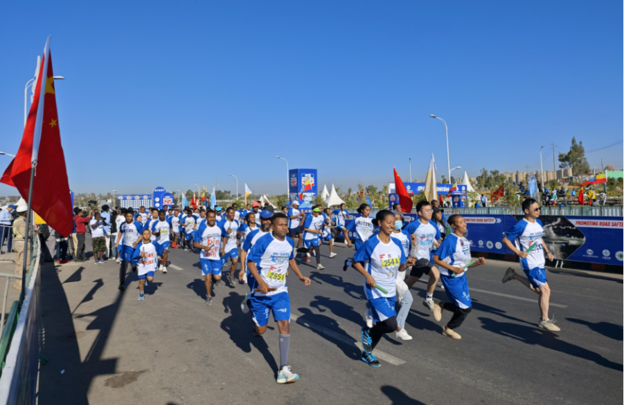 中交集團(tuán)成功舉辦第19屆中埃友誼長(zhǎng)跑接力賽