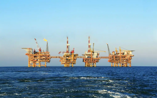 全球最大變質(zhì)巖潛山油田投產(chǎn)