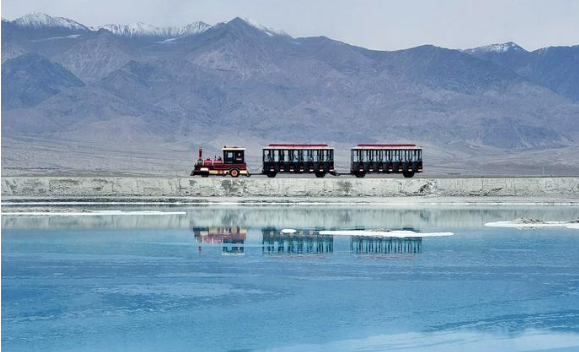 中國五礦與青海省攜手打造鹽湖產(chǎn)業(yè)“航母”