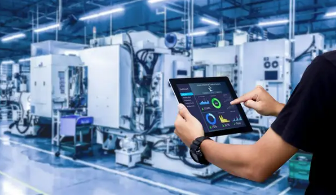 廣東今年將推動(dòng)1萬(wàn)家工業(yè)企業(yè)開(kāi)展技改數(shù)轉(zhuǎn)