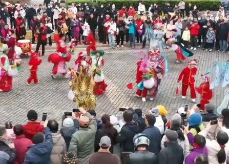 從非遺到科技，這個(gè)春節(jié)文旅融合玩出了哪些新花樣？