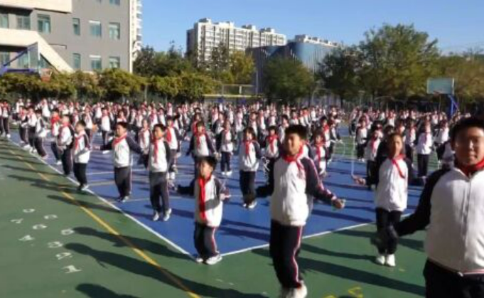 北京發(fā)布中小學(xué)“體育八條”：杜絕“不出汗”的體育課