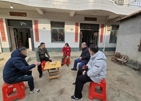 武漢黃陂：情系困難零售戶，守護人間“煙火”