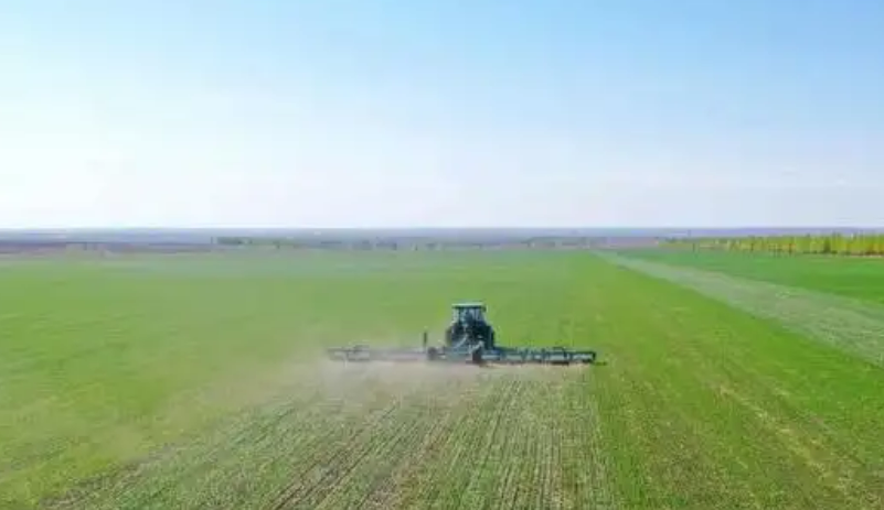 黑龍江五大連池：高標(biāo)準(zhǔn)農(nóng)田開年復(fù)工 夯實糧食豐收“耕”基