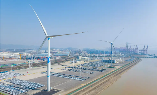 浙江首個綠電碼頭已“捕風”發(fā)電3000萬度