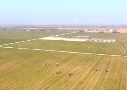 “慧”耕“慧”種繪就別樣“春耕圖” 農(nóng)業(yè)生產(chǎn)提質(zhì)增效雙豐收