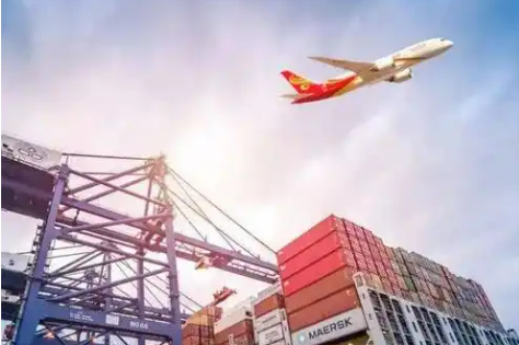 三部門推出十六條措施 促進航空口岸通關(guān)便利化