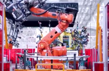 以鏈帶面、雙輪驅(qū)動(dòng)服務(wù)“小巨人”企業(yè) 經(jīng)濟(jì)轉(zhuǎn)型新動(dòng)能“引擎”更足