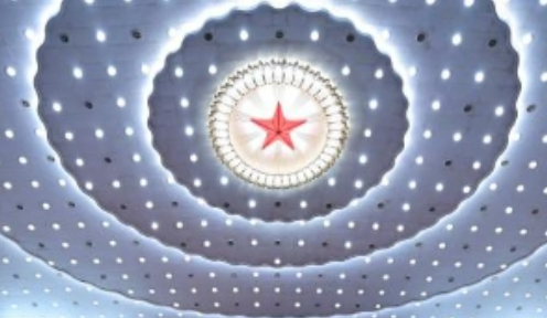 深化改革、民生為大 透過(guò)四個(gè)關(guān)鍵詞讀懂《政府工作報(bào)告》