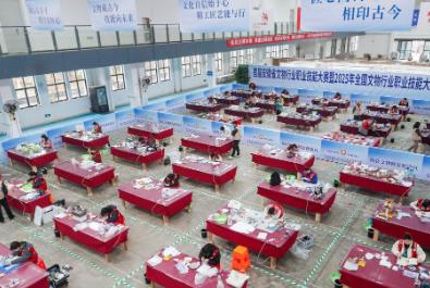 保護(hù)文化遺產(chǎn) 能工巧匠賽技能