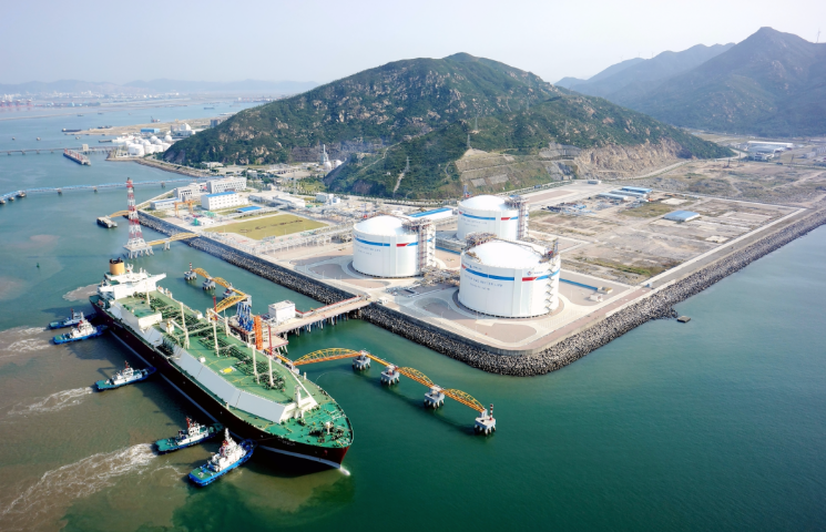 供應(yīng)694億方！中國海油守護(hù)民生溫度