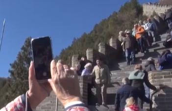 看建筑 品美食 “打卡中國”成新風(fēng)尚