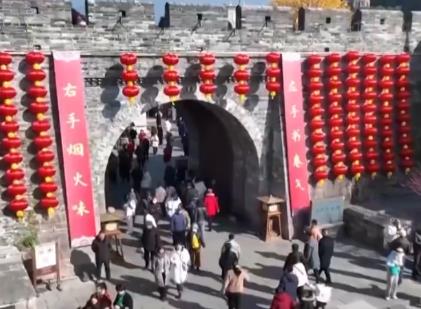 “春日經(jīng)濟”熱力攀升 消費市場“春潮涌動”迸發(fā)蓬勃生機