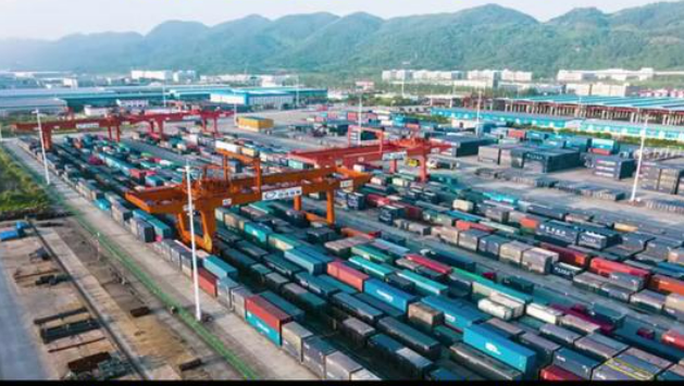 前兩月黑龍江口岸貨運(yùn)量超1300萬噸