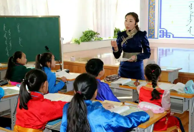 2035年全面建成教育強區(qū) 內(nèi)蒙古部署9項工程30項重點任務(wù)