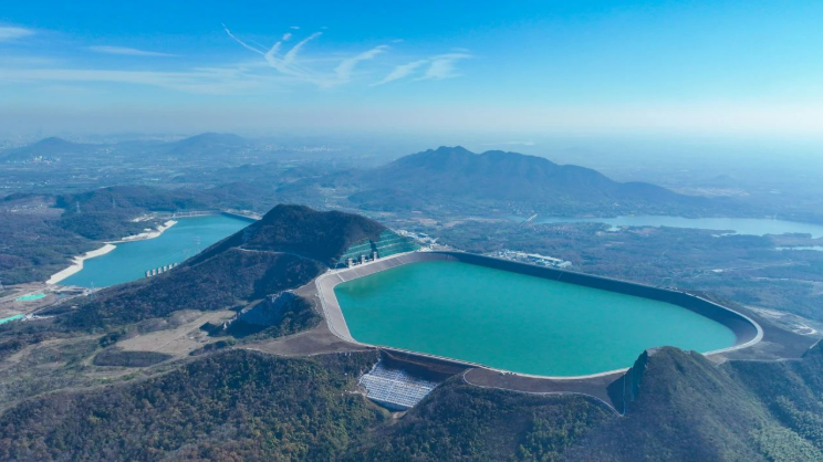 中國能建承建的“超級充電寶”首批機(jī)組并網(wǎng)