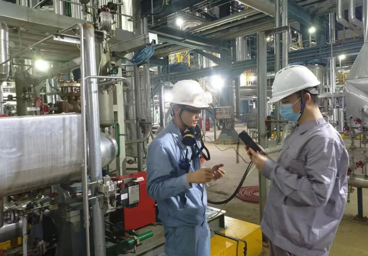 中國(guó)移動(dòng)破局傳統(tǒng)石化行業(yè)的“煉”與“鏈”