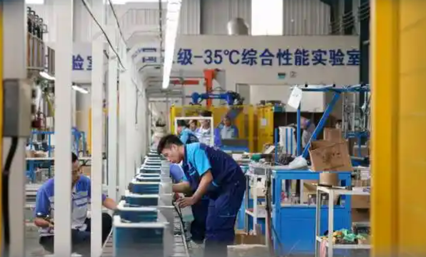 聚焦五大重點(diǎn)行業(yè)打造11個(gè)細(xì)分賽道 山東推動(dòng)生產(chǎn)性服務(wù)業(yè)高端化發(fā)展