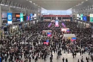 7.9億人次 清明假期跨區(qū)域人員流動量創(chuàng)新高