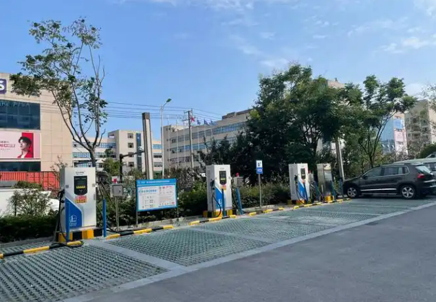 24.5萬個(gè)住宅小區(qū)完成充電設(shè)施建設(shè) 緩解電動自行車停放充電供需矛盾