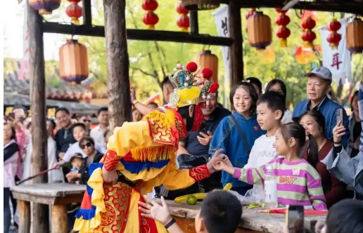 市面顯活力 文旅春意濃——2025年清明假期盤點(diǎn)