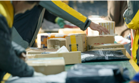 清明假期全國攬投快遞包裹超28億件