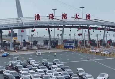車暢、貨興、人旺 港澳“北上”客流快速增長 大灣區(qū)深度融合活力涌動(dòng)