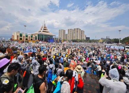 萬千水花“潑”出文旅新活力