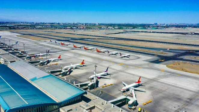 絲路樞紐“擴(kuò)容” 烏魯木齊國際航空樞紐“含金量”凸顯