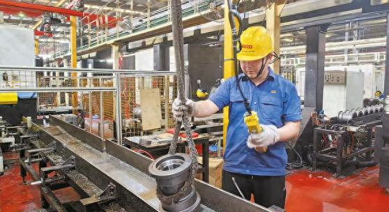 陜西渭南高新區(qū)裝備制造產(chǎn)業(yè)升級(jí)為經(jīng)濟(jì)