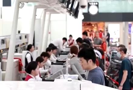 “經(jīng)深飛”服務(wù)升級(jí)打造出行新體驗(yàn) “港人北上”旅游消費(fèi)人氣旺