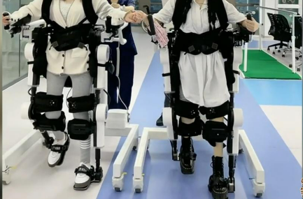“人體新器官” 外骨骼機(jī)器人走進(jìn)大眾生活