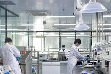 醫(yī)藥工業(yè)“鏈”上數(shù)智化！7部門發(fā)文釋放新信號(hào)