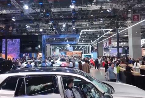 合作邁上新臺階 多家跨國車企“加碼”投資中國