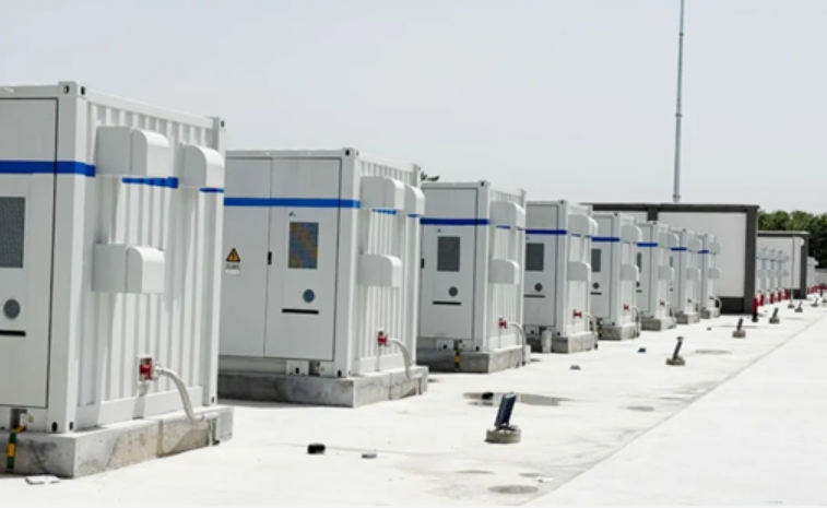 年均滿足10萬(wàn)戶用電需求！安徽首個(gè)220千伏直掛電網(wǎng)大型儲(chǔ)能電站投運(yùn)