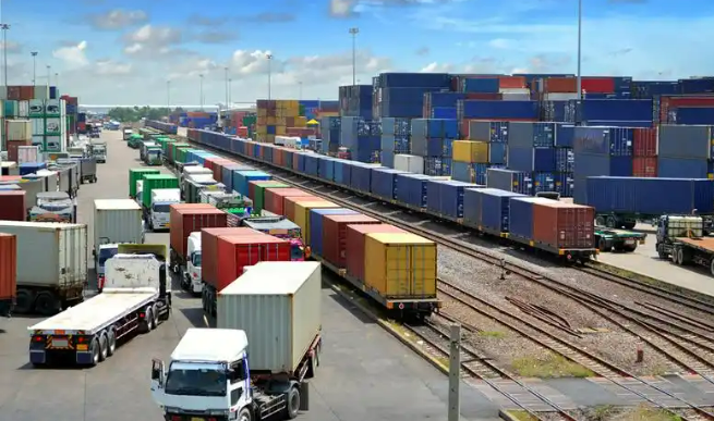 云南出臺(tái)35條措施推進(jìn)外貿(mào)穩(wěn)進(jìn)提質(zhì)