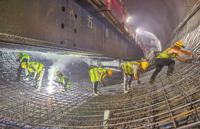 云南國資國企助力項(xiàng)目刷新“進(jìn)度條” 投資跑出“上揚(yáng)線”