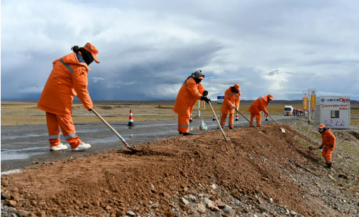 破譯凍土技術(shù)“密碼” 在青藏高原開(kāi)辟“天路”
