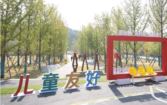 呵護(hù)兒童成長(zhǎng)每一步 小小規(guī)劃師對(duì)城市更新發(fā)出“童”聲建議