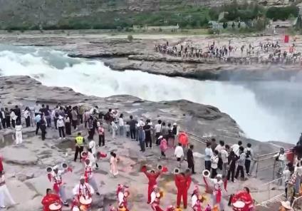 假期文旅有多“熱”？數(shù)據(jù)盤(pán)點(diǎn)“端午經(jīng)濟(jì)”激發(fā)消費(fèi)新活力