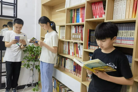 全國青少年學生讀書行動五大工程啟動實施
